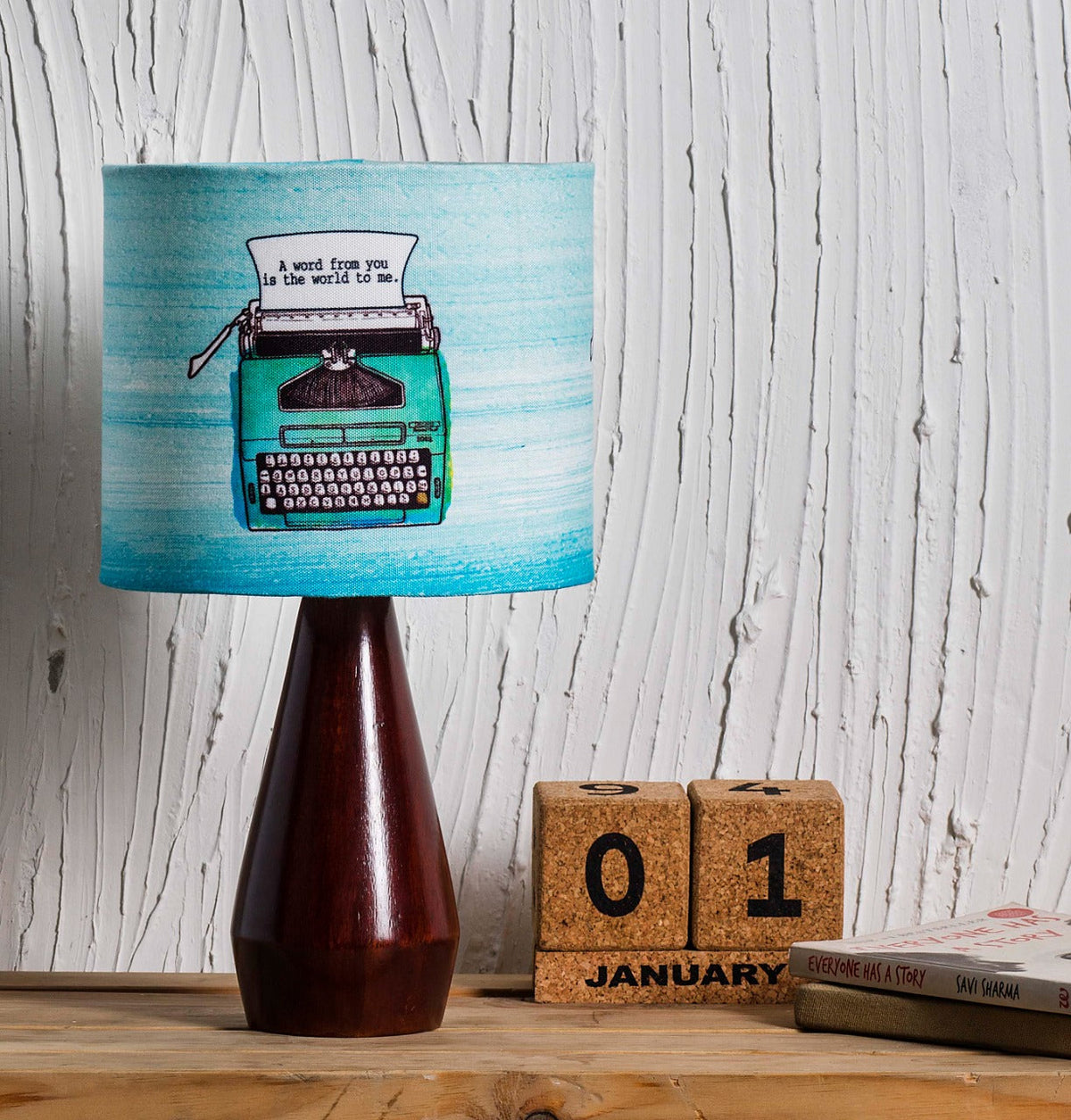 AN OLD TYPE WRITER , WOODEN BASE TABLE LAMP -SKD001TW